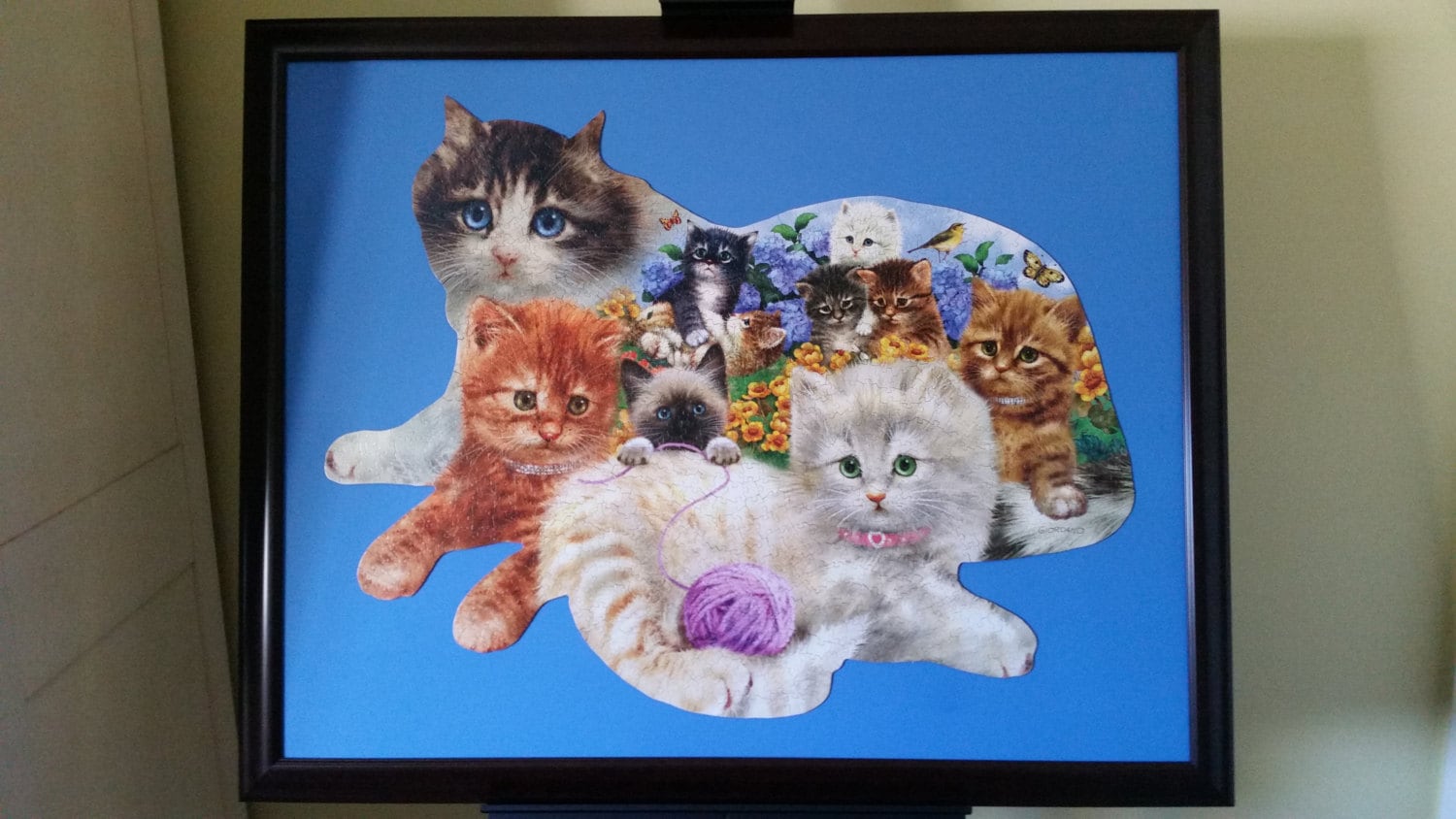 Professionally Framed finished 1000pc SunsOut's Litter of Kittens Shaped Puzzle Wall Art.
